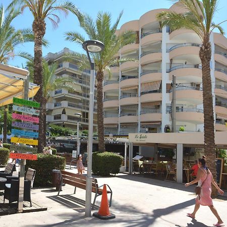 Apartamento En Салоу Екстериор снимка