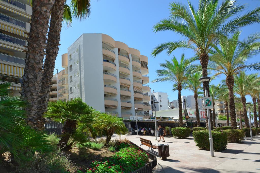 Apartamento En Салоу Екстериор снимка